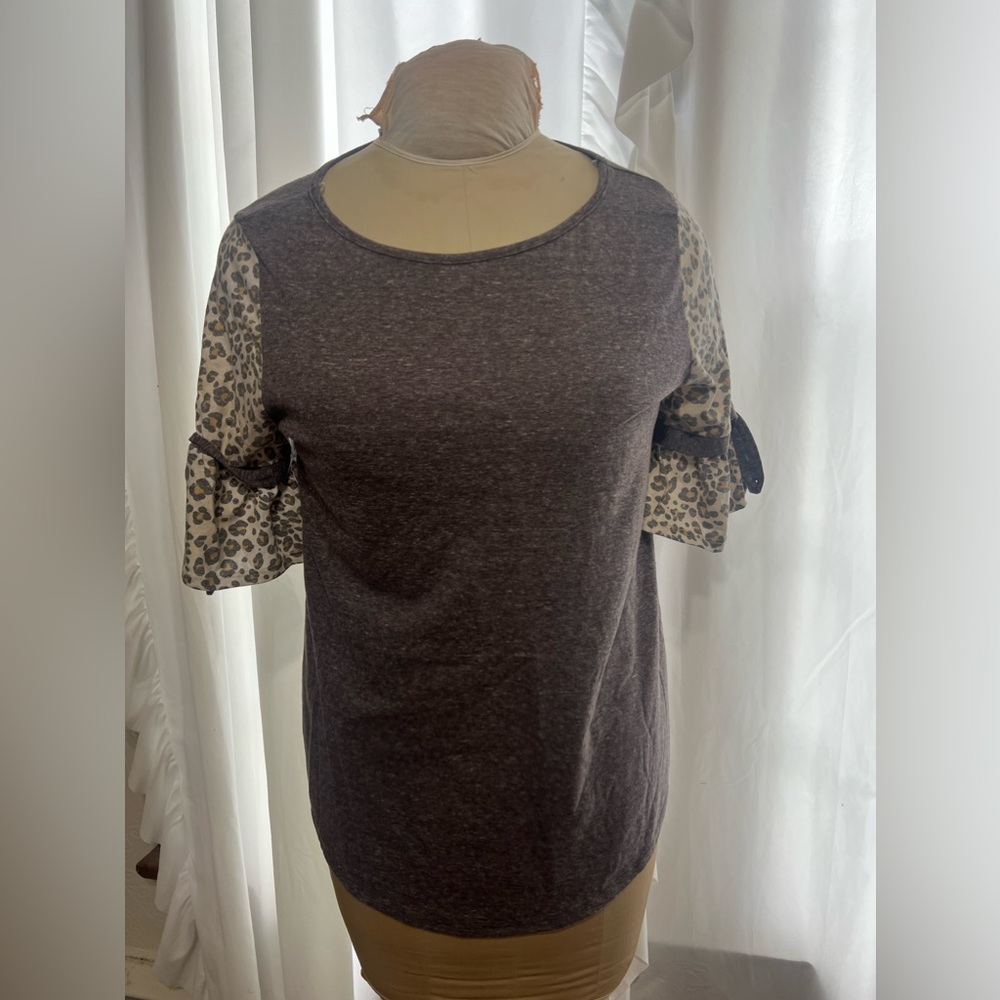 leopard top